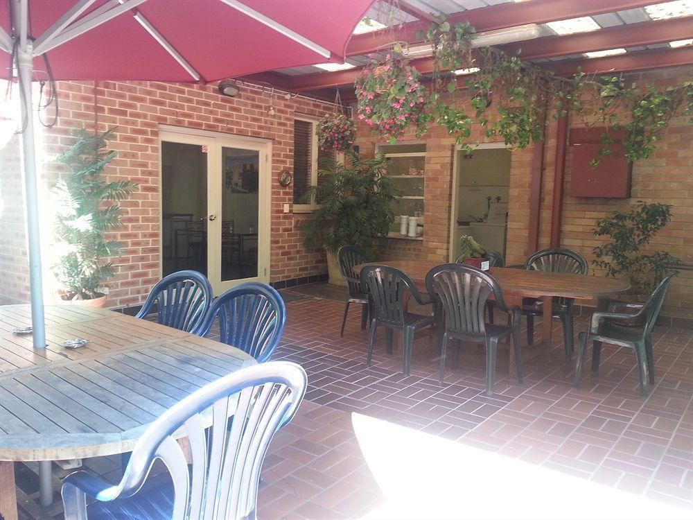 Ashfield Manor Sydney Hotel Bagian luar foto