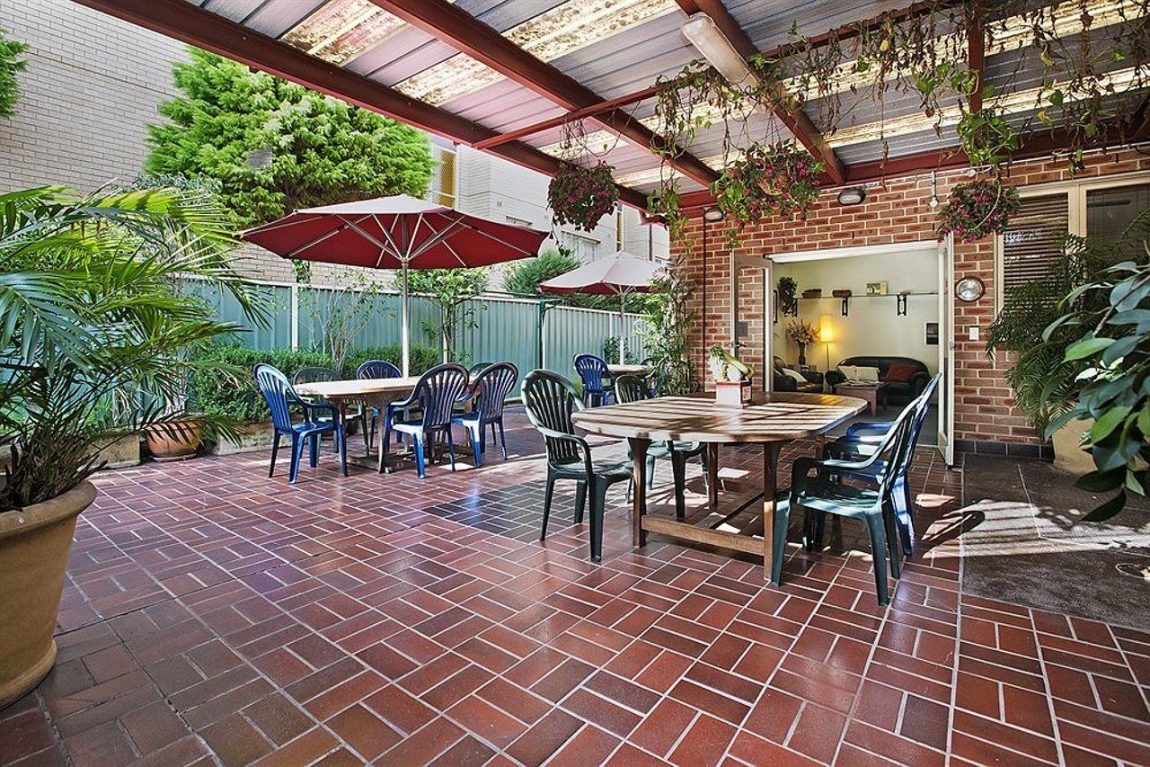 Ashfield Manor Sydney Hotel Bagian luar foto